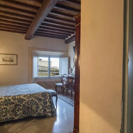 阿莱丽萨住宿加早餐旅馆 3*